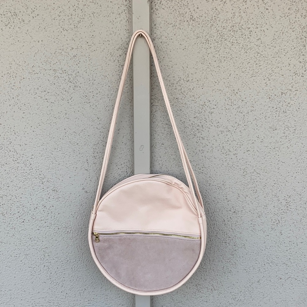 Bando x Baggu collab circle bag